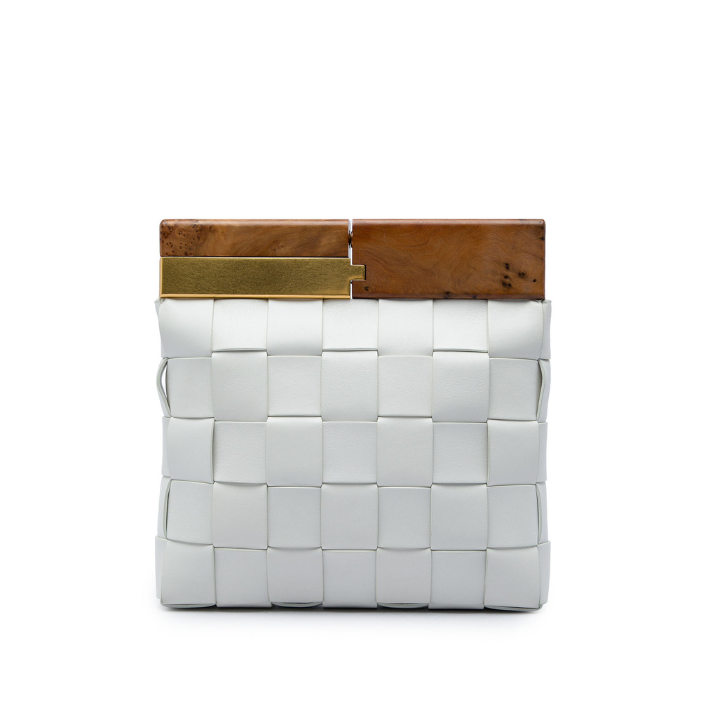 Pre-Loved Bottega Veneta Lambskin Maxi Intrecciato The Snap Clutch